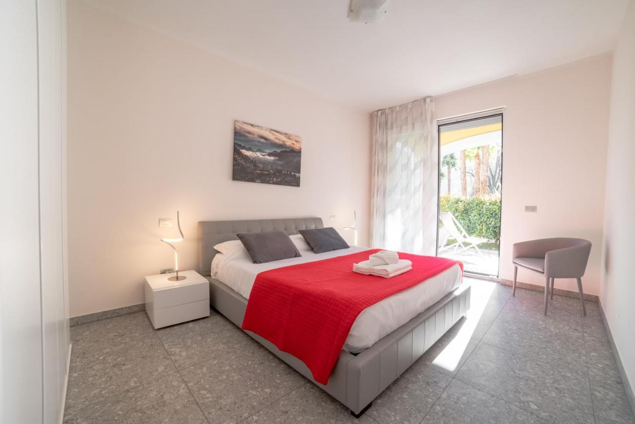 Yachting Aparthotel 4*